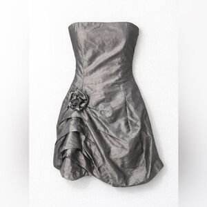 W.G.G Strapless Silver Bubble Mini Dress Size Small